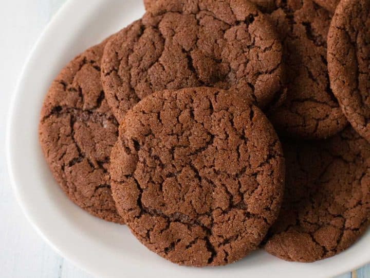 A platter of chocolate crinkle cookies show the Mexican Hot Chocolate Cookie recipe finished.