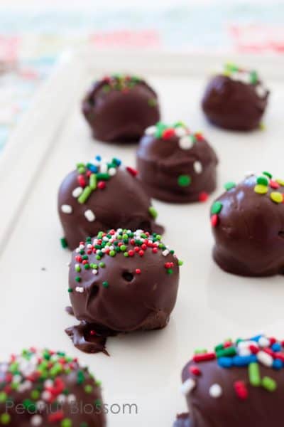 Festive Minted Oreo Truffles