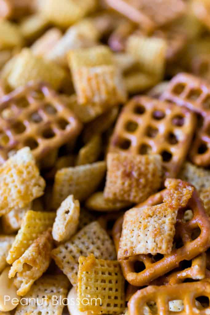 Honey Sriracha Chex mix