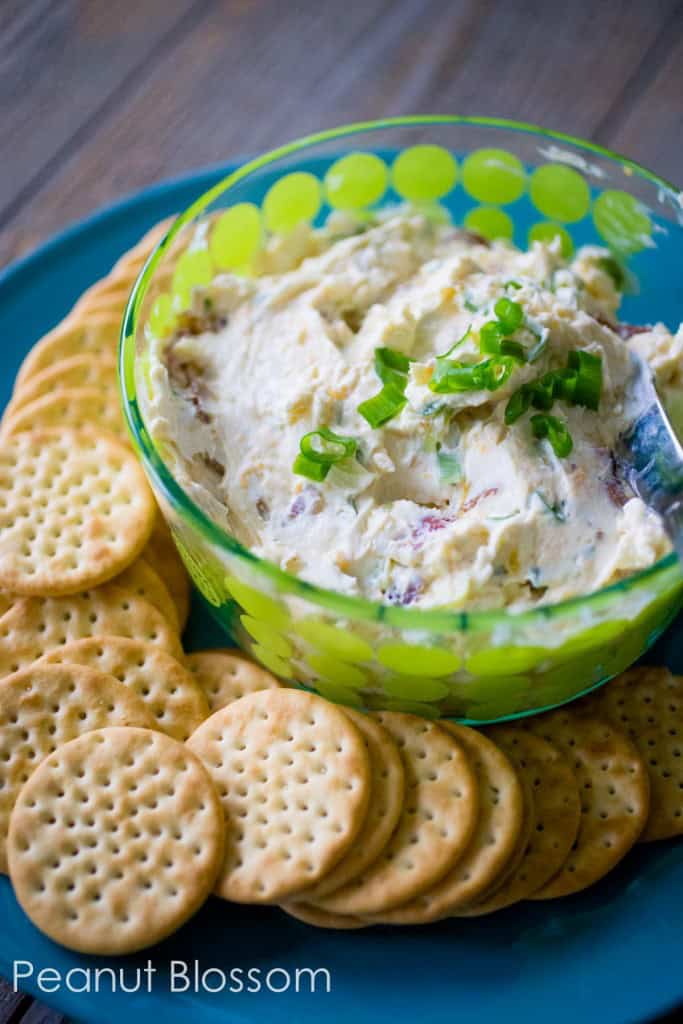 Tropical cheese and bacon dip