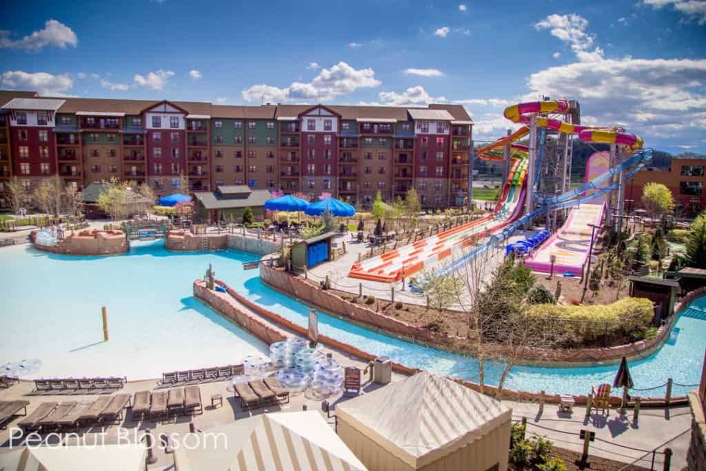 Wilderness at the Smokies an indoor waterpark getaway