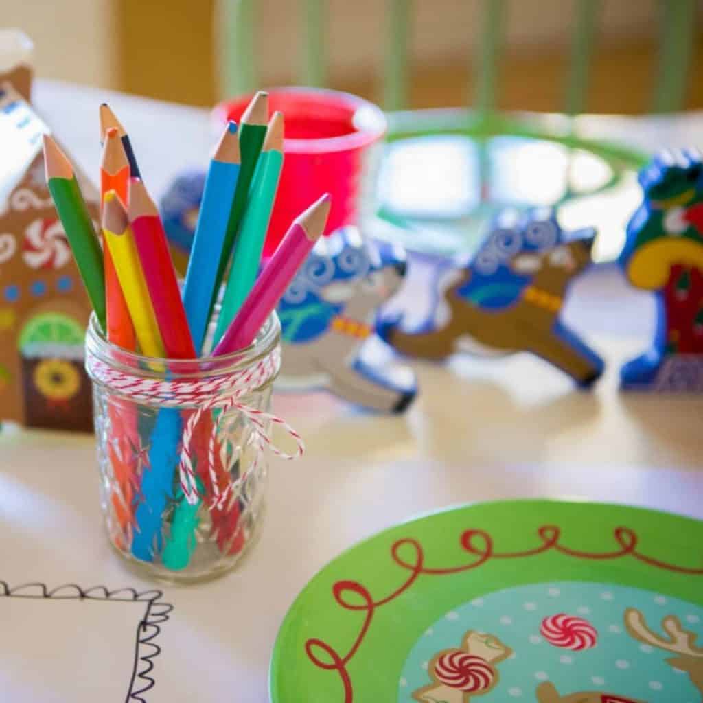 Cutest Christmas Kids' Table EVER