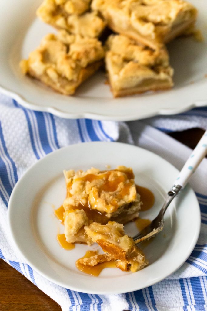 Apple crumble topping for easy apple pie bars. These are the perfect Thanksgiving treat.
