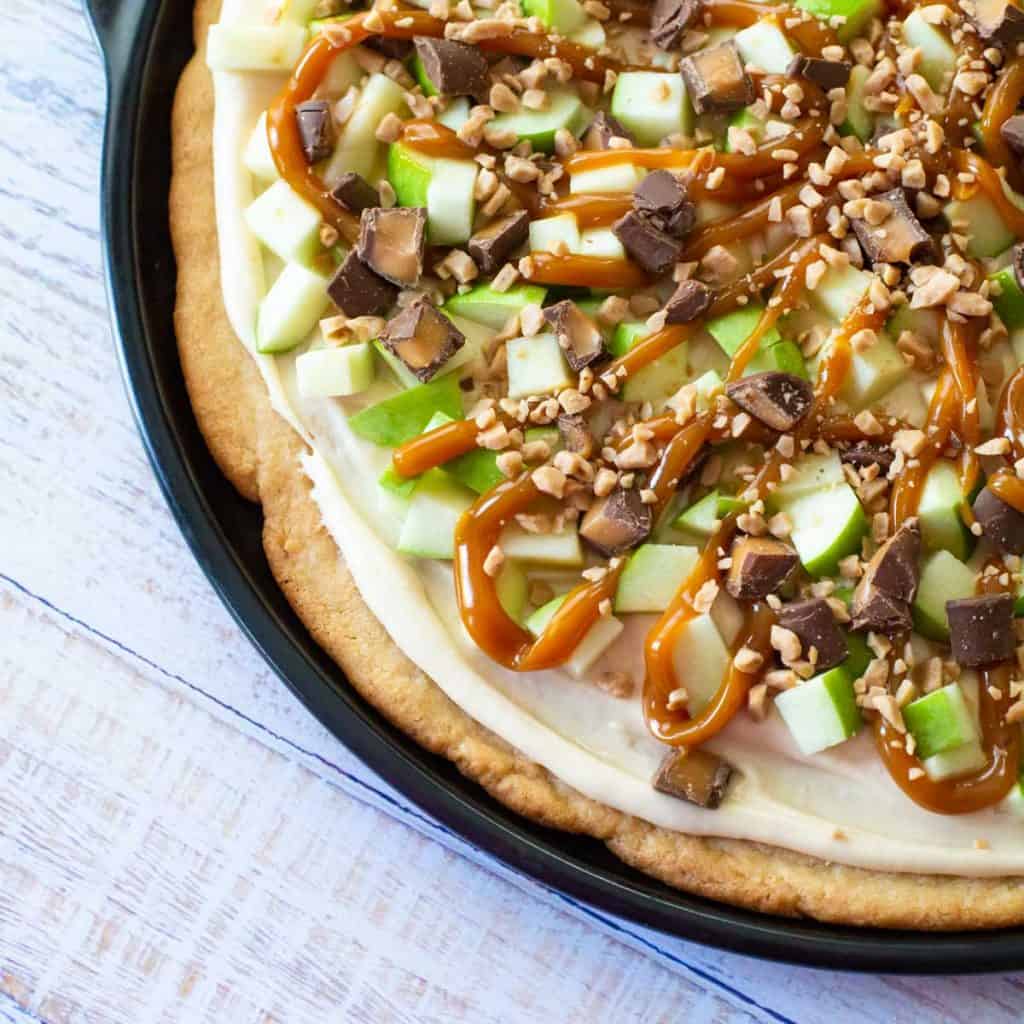 Taffy Apple Pizza