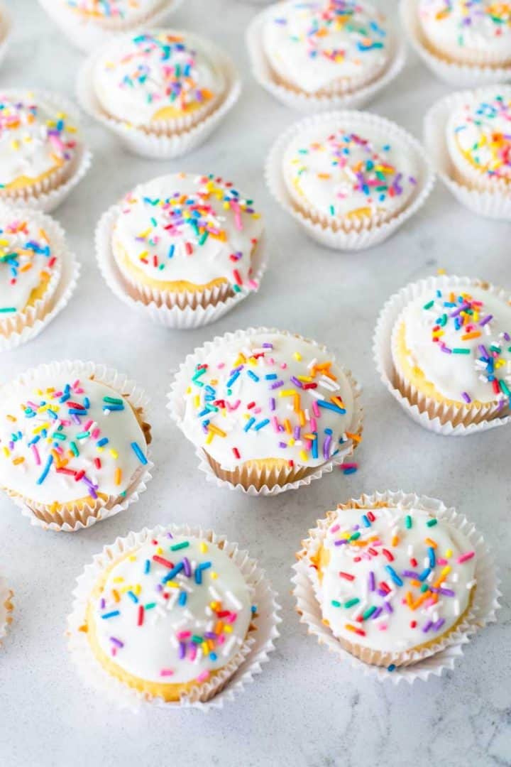 Easy Vanilla Glaze for Cupcakes Peanut Blossom