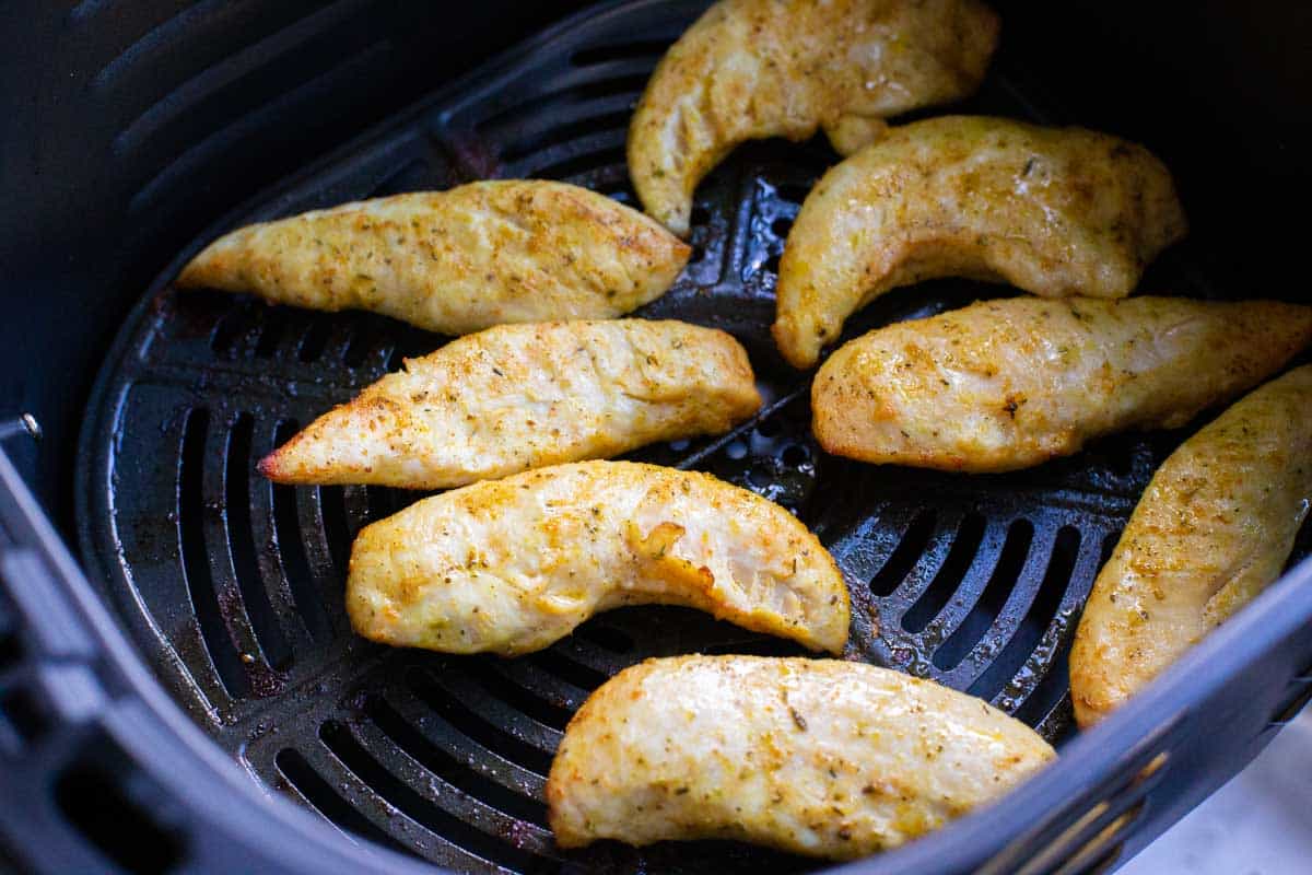 Buttermilk Chicken Tenders Recipe (VIDEO) Valentina's Corner