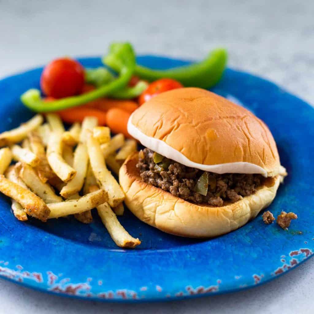 Easy Philly Cheesesteak Sloppy Joes