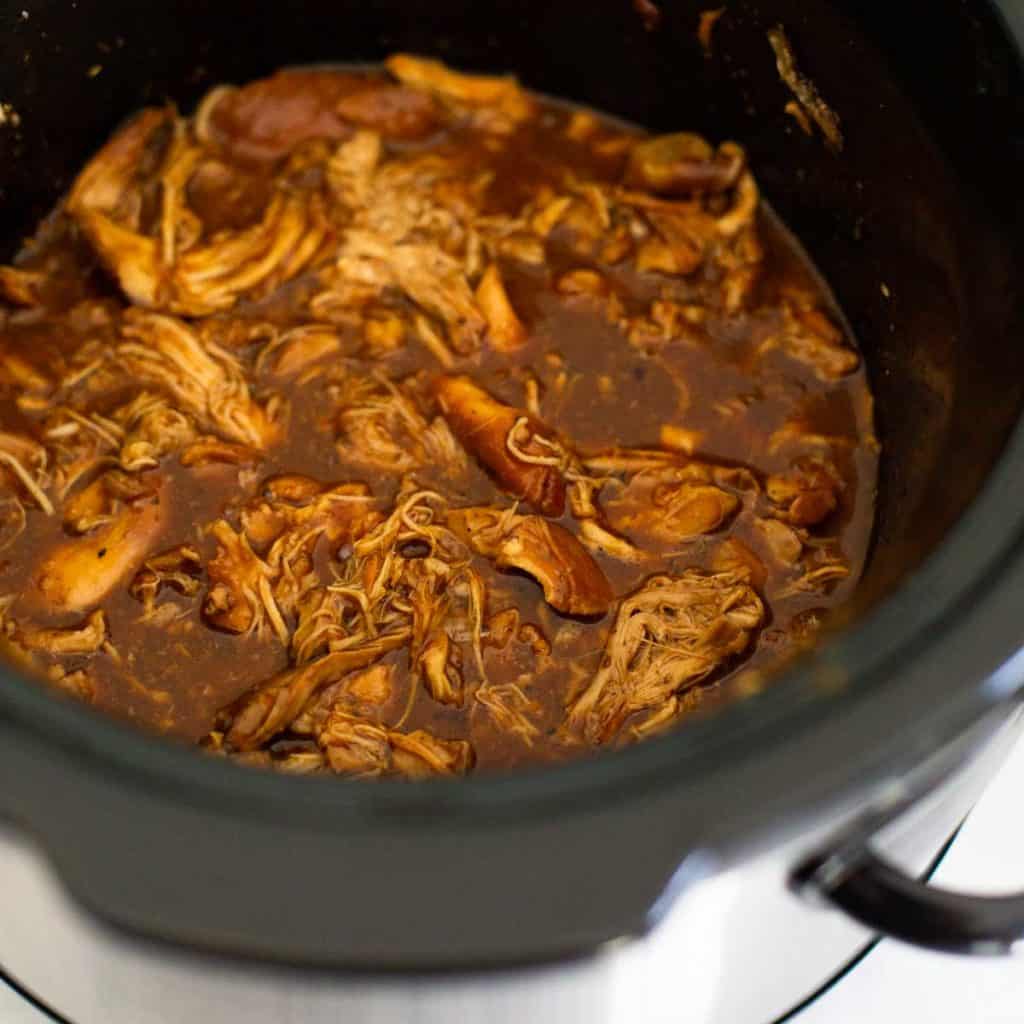 BBQ Crockpot Chicken Thighs