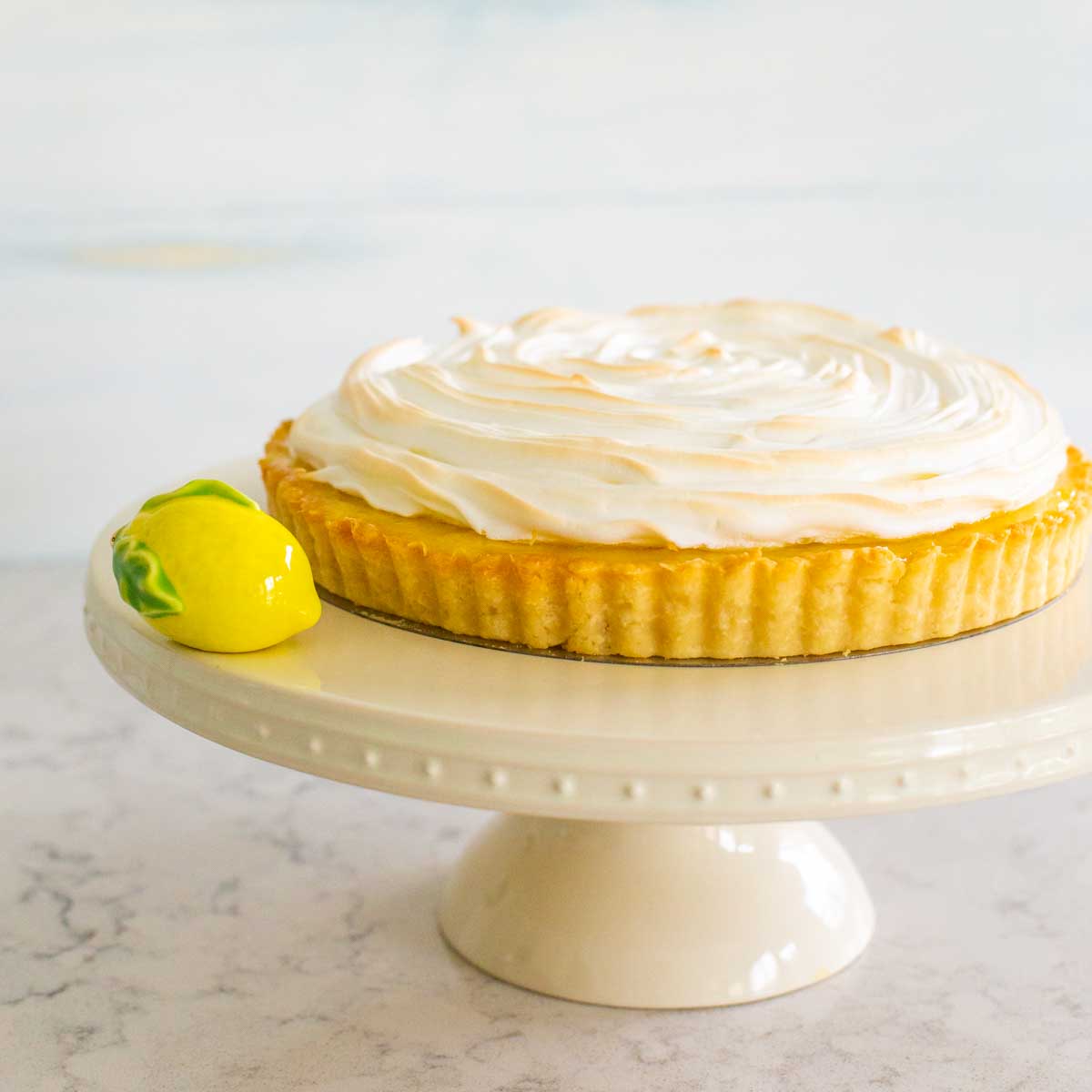 A tart on a cake stand.