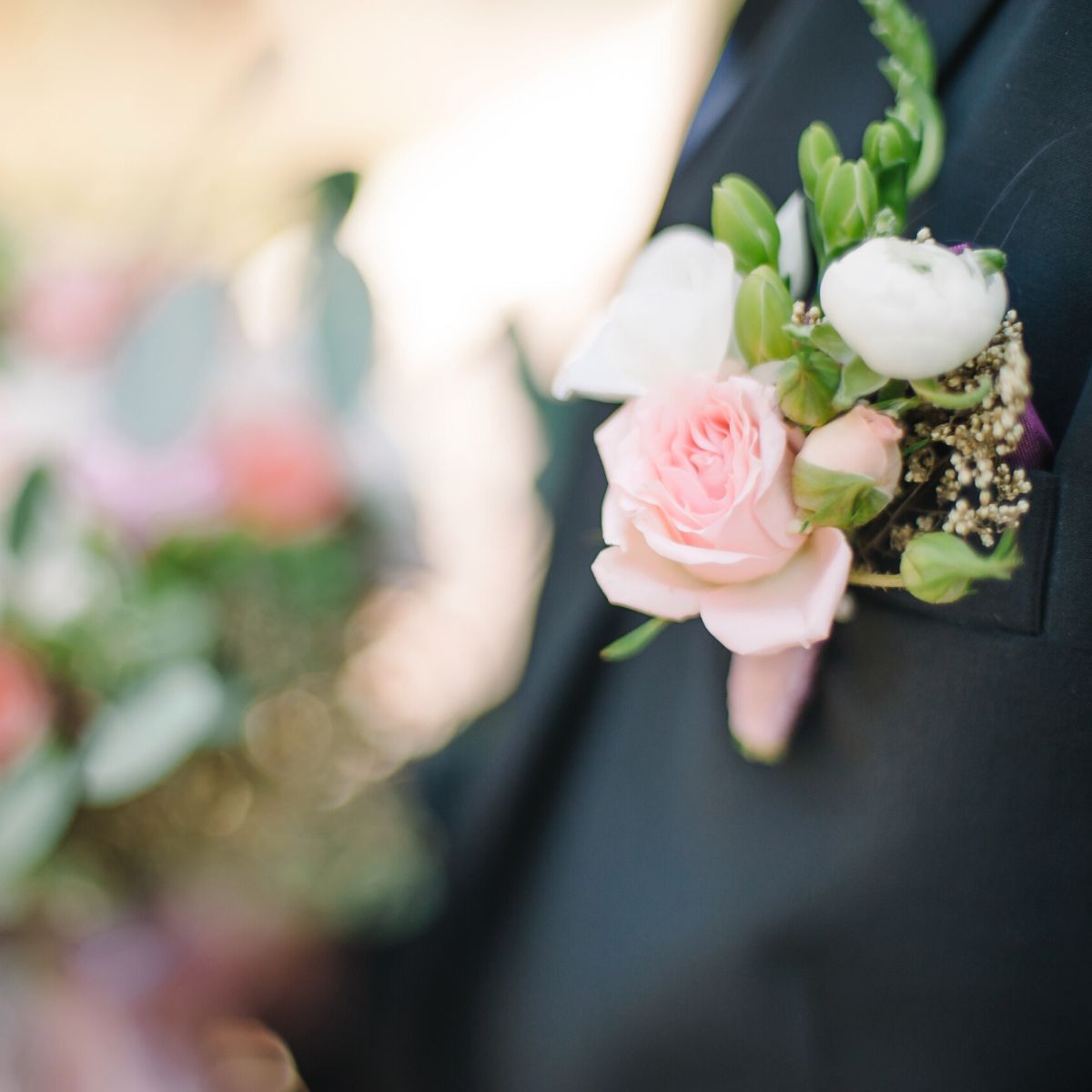 A close up photo of a boutonniere. 