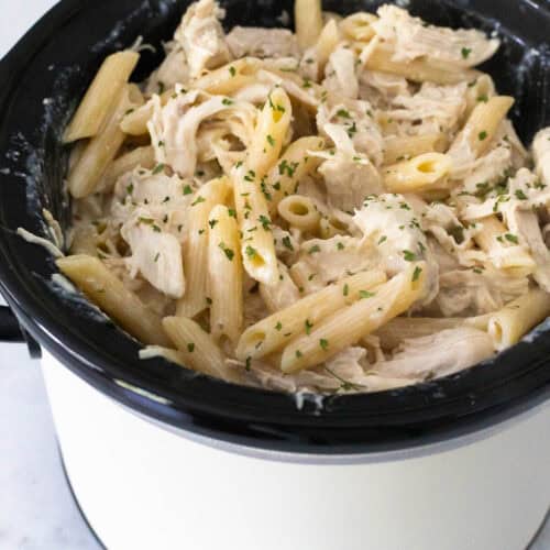crockpot chicken with olive garden dressing and cream cheese Slow Cooker Olive Garden Chicken Pasta